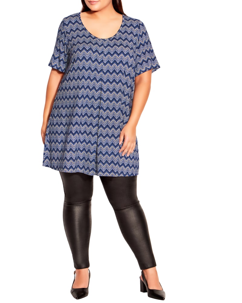 Plus size model wearing  by Avenue | Dia&Co | dia_product_style_image_id:195544